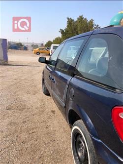 دودج كارافان